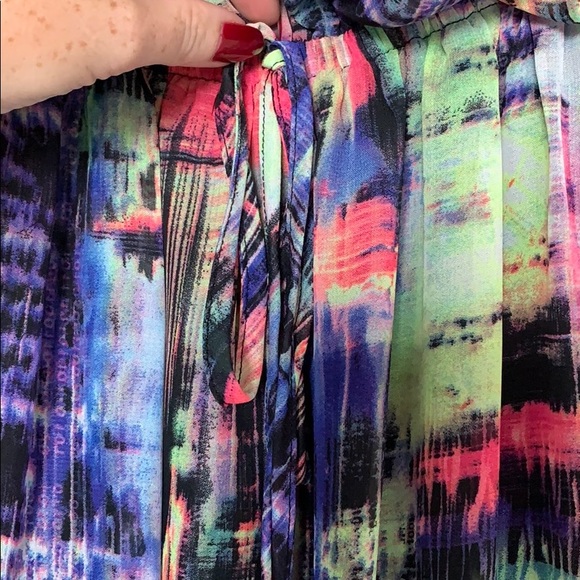 🌸2/$20🌸 Multi-Coloured Strapless Maxi Dress - Picture 2 of 2